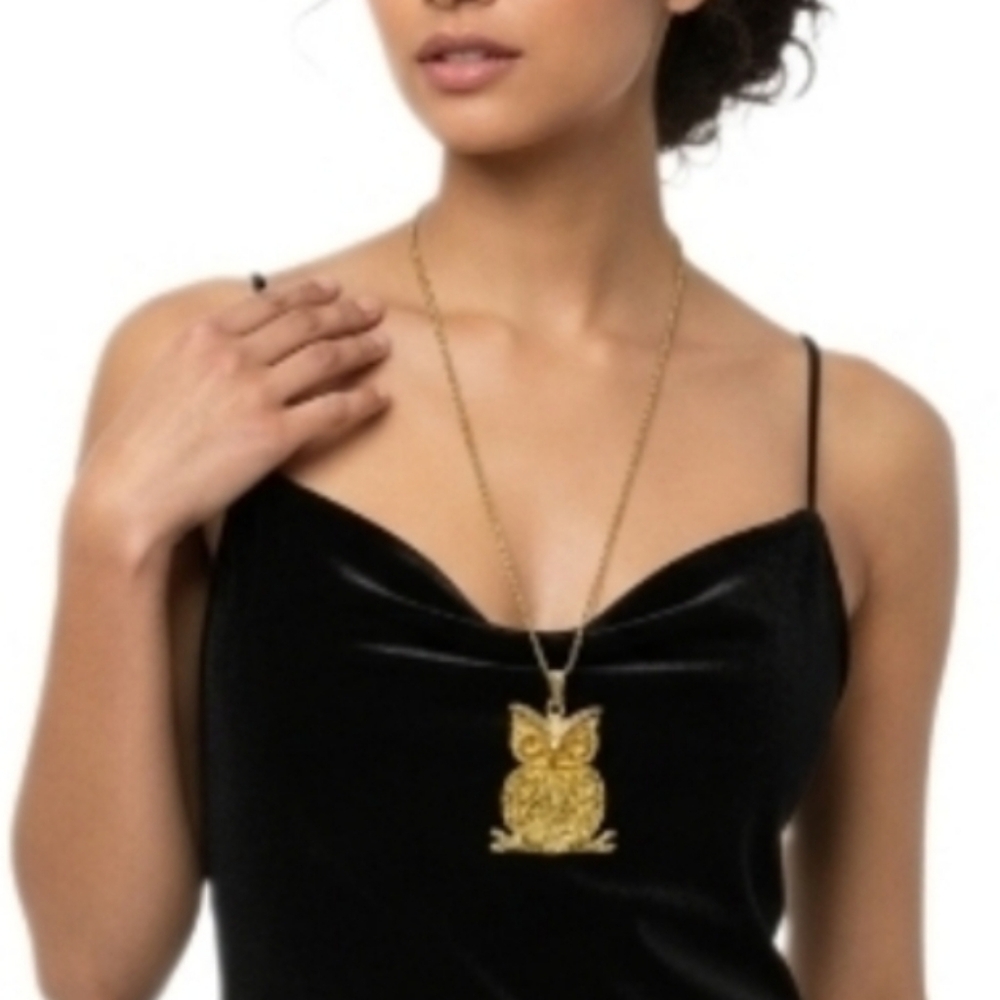 Vintage Gold Tone Owl Pendant Necklace Filigree Boho Retro Statement